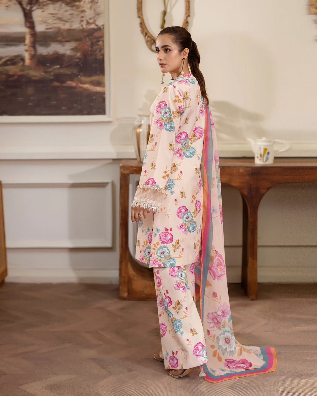 Apricot Crème SV-13